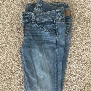 American Eagle jeans- low rise- size 8